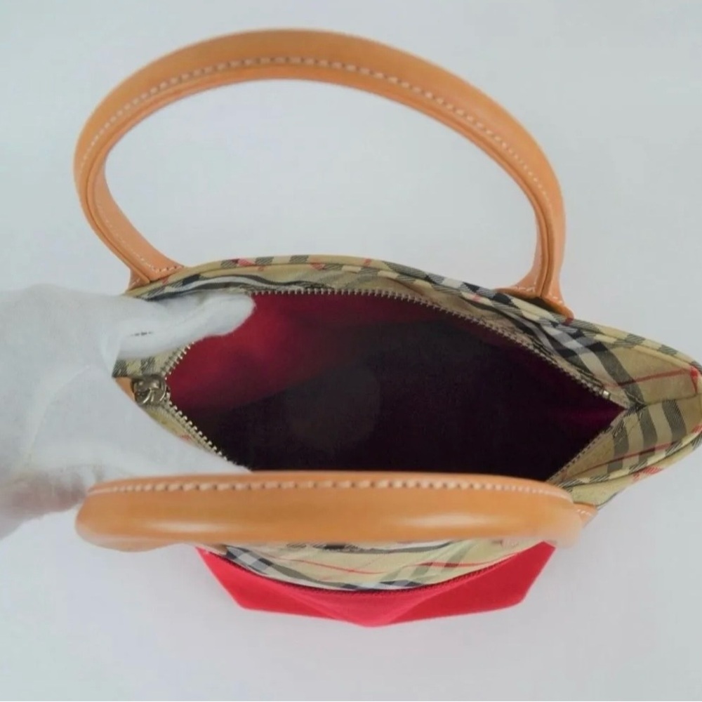 Burberry Red Canvas and Vintage Blue Label Japan - Picture 7 of 8